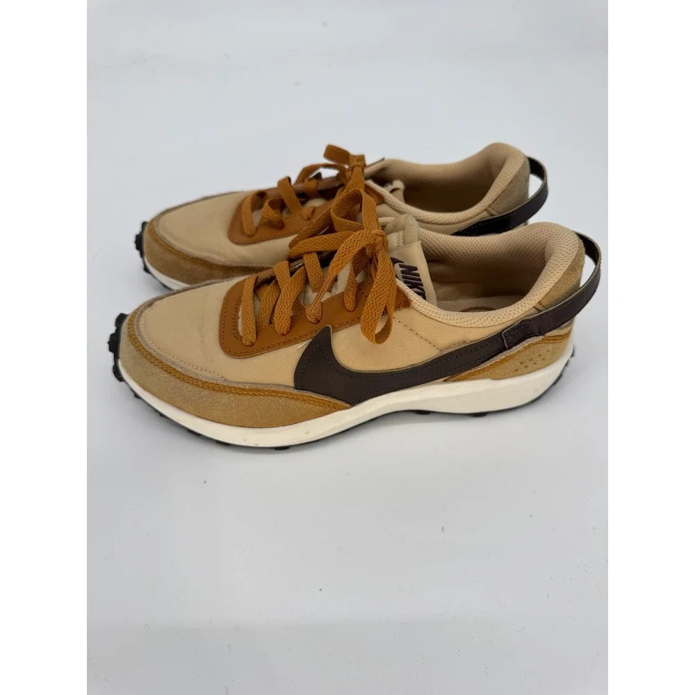 Nike Waffle Debut Sneakers Women 7 Tan Brown Comfy Minimalist Neural Athleisure